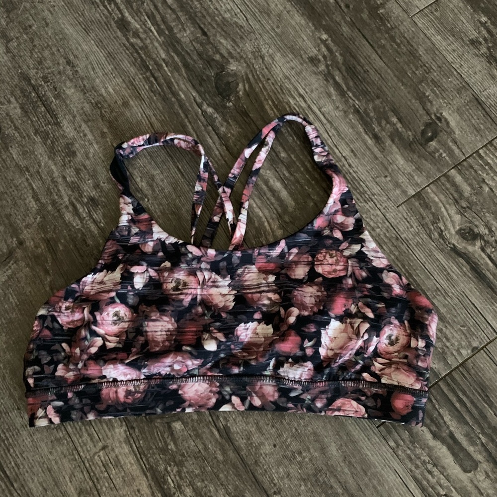 Lululemon Energy Bra Nulux Peony Multi